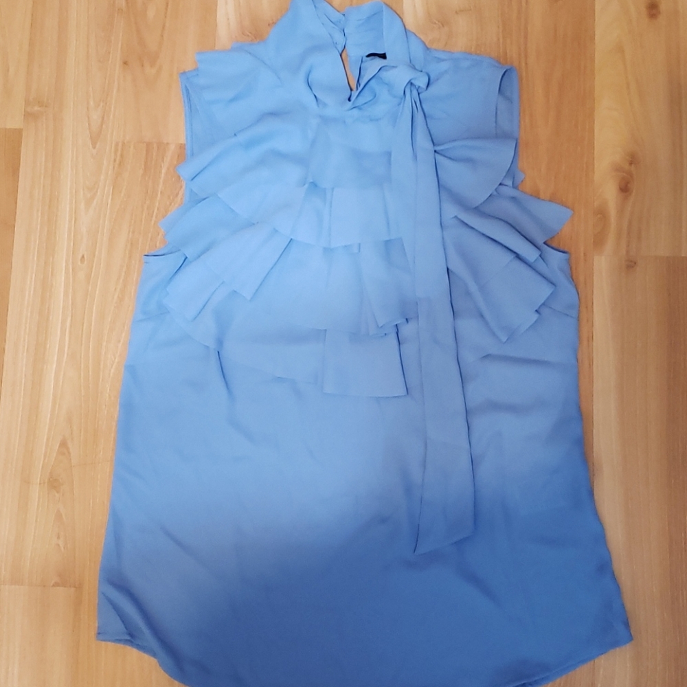 Banana republic sleeveless blue blouse